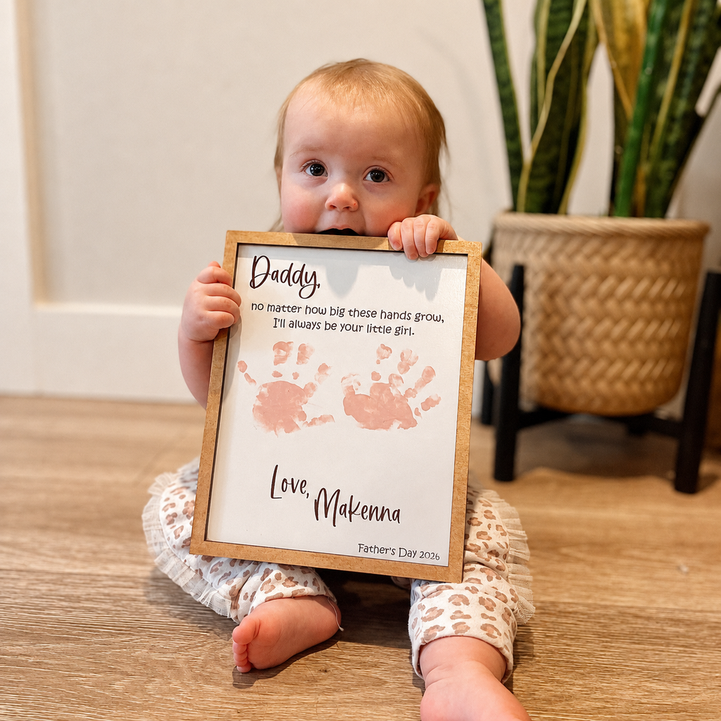 Personalized Wooden Handprint Sign Gift for Dad - Father's Day Plaque HN590 - 2-Layered Wooden Plaque With Stand BCF fix GradoCreations