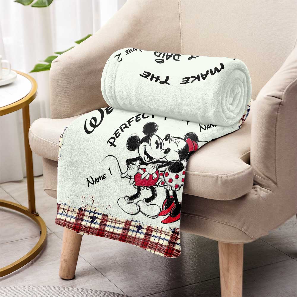 Personalized Couple Blanket with Names | Perfect Pair Gift Blanket GradoCreations