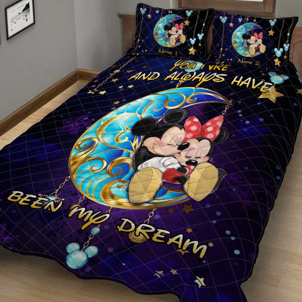 Personalized Couple Quilt Set with Mouse Design for Anniversary or Valentine's Day Quilt Set GradoCreations