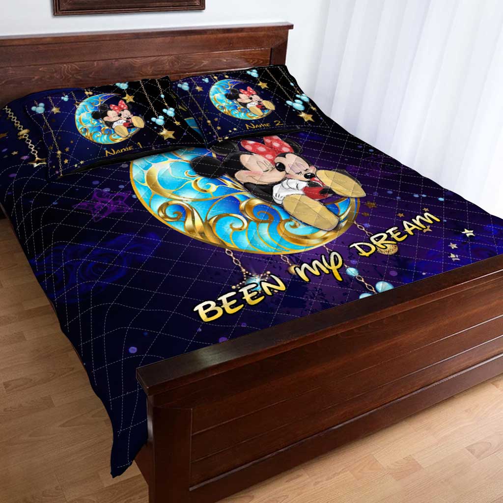 Personalized Couple Quilt Set with Mouse Design for Anniversary or Valentine's Day Quilt Set GradoCreations