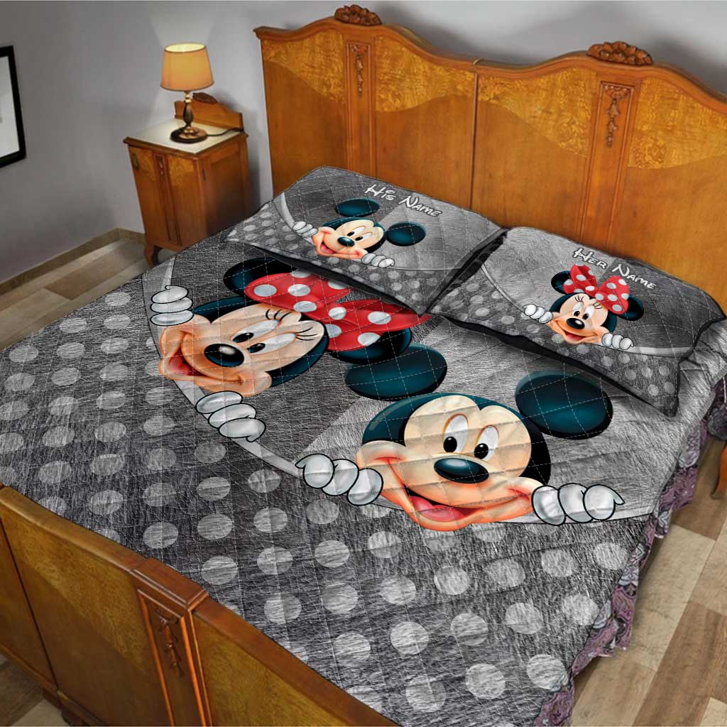 Personalized Mouse Quilt Set with Names for Couples | Valentine’s Day Gift Quilt Set GradoCreations