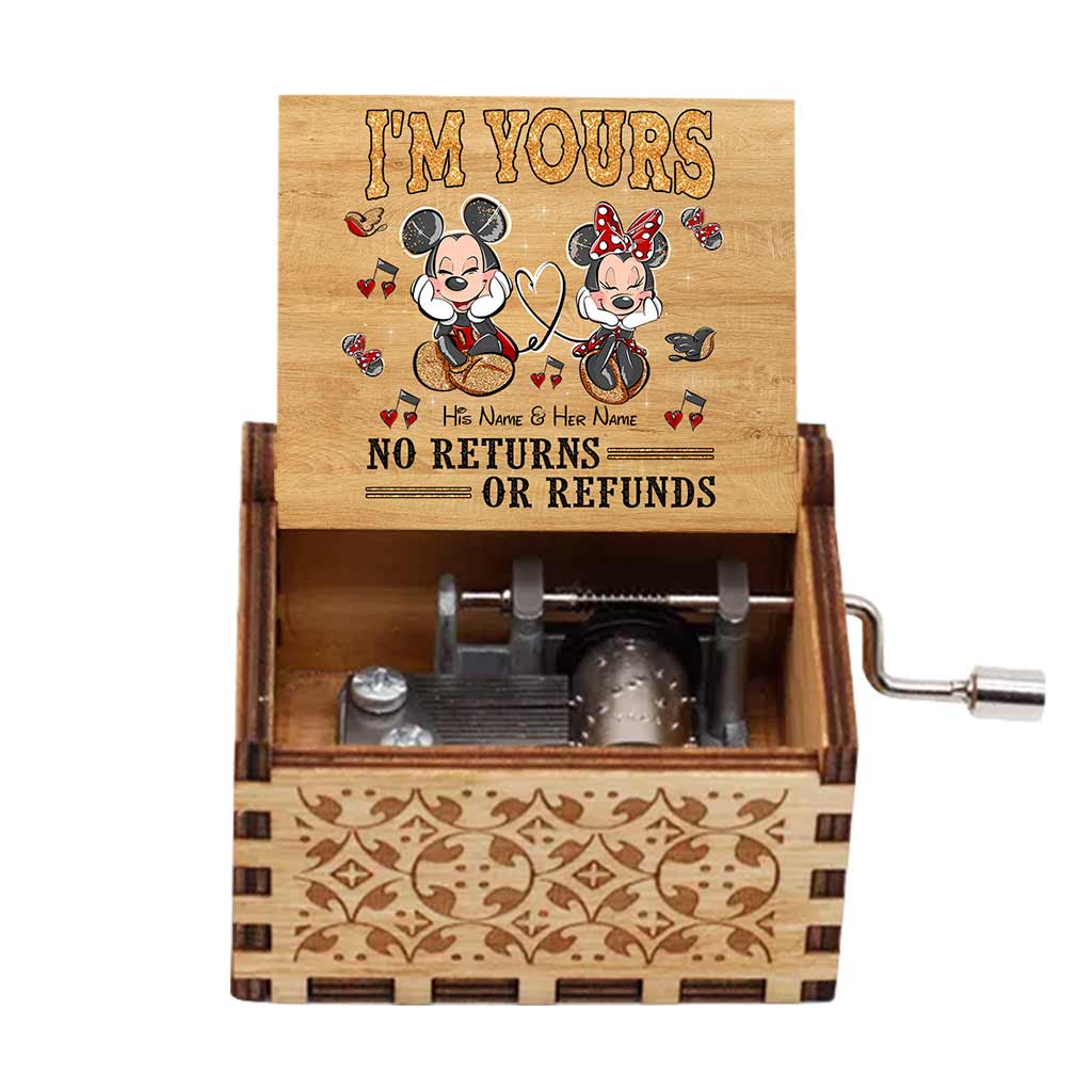 Personalized Hand Crank Music Box with Custom Names Gift Hand Crank Music Box GradoCreations