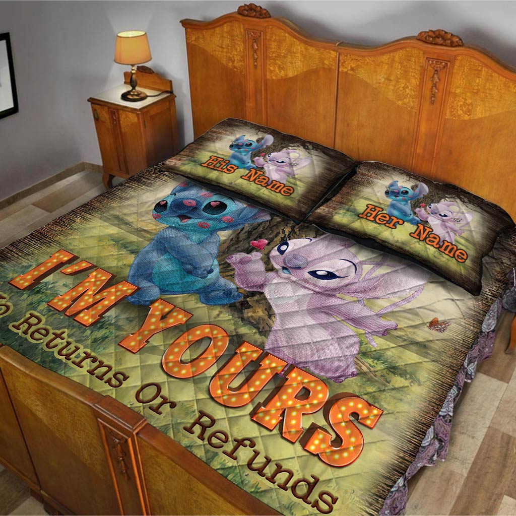 Personalized Quilt Set with Couple's Names Ideal for Anniversary or Valentine's Day Quilt Set GradoCreations