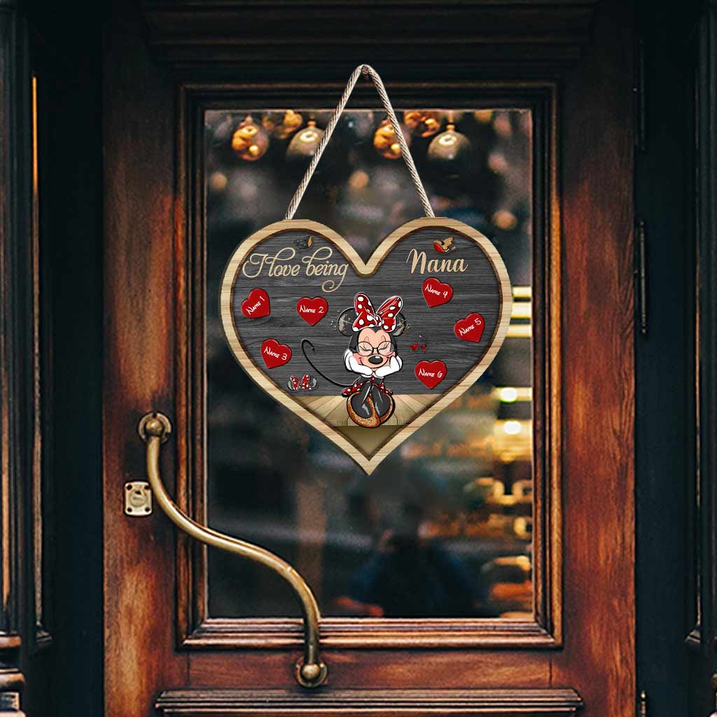 Personalized Heart-Shaped Grandma Wood Sign for Mother's Day Wood Sign GradoCreations