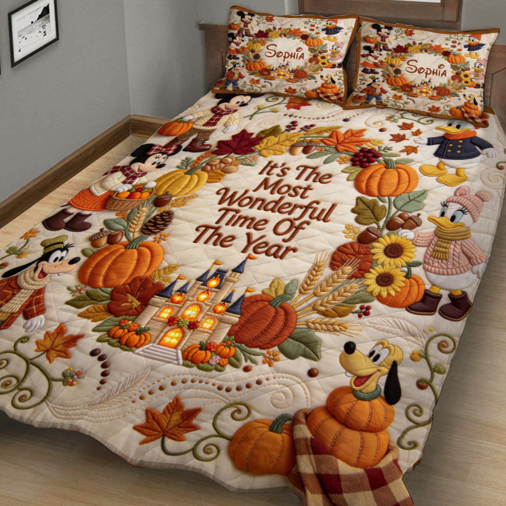 Personalized Mouse Quilt Set with Fall Design for Kids and Family Quilt Set GradoCreations