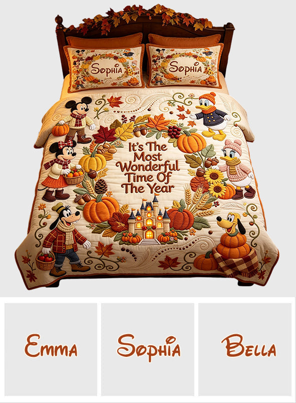 Personalized Mouse Quilt Set with Fall Design for Kids and Family Quilt Set GradoCreations