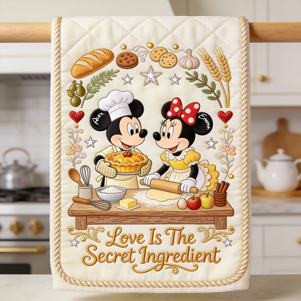 Personalized Mouse Towel with Custom Name - Kitchen Gift for Mom Towel GradoCreations