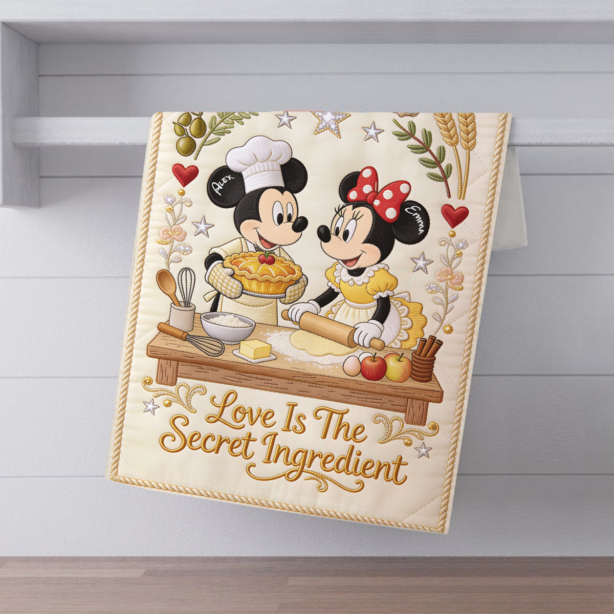 Personalized Mouse Towel with Custom Name - Kitchen Gift for Mom Towel GradoCreations