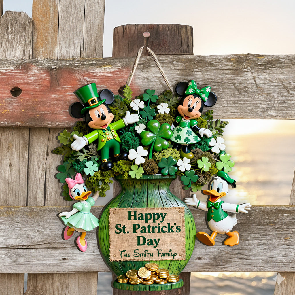 Personalized St. Patrick's Day Mouse Wood Sign Custom Family Decor Wood Sign GradoCreations