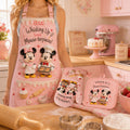 Personalized Cartoon Mouse Baking Apron & Mitts Set - Unique Gift for Mom Apron, Oven Mitts & Pot Holder GradoCreations