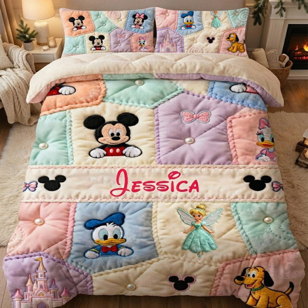 Personalized Mouse Quilt Set with Custom Name for Kids Quilt Set GradoCreations