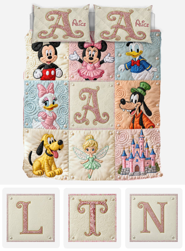 Personalized Mouse Quilt Set with Initials - Custom Kids Bedding Quilt Set GradoCreations