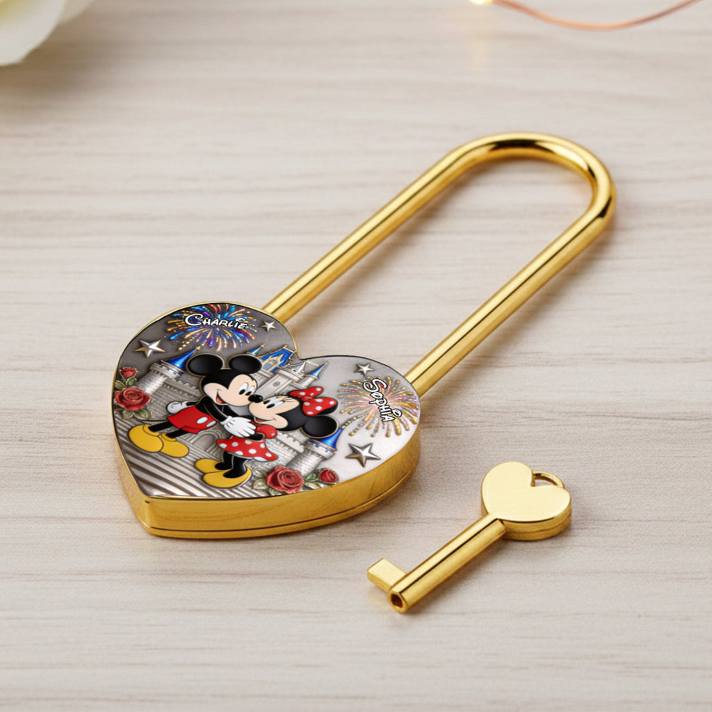 Personalized Heart-Shaped Padlock Custom Name Anniversary Keepsake Heart Padlock GradoCreations