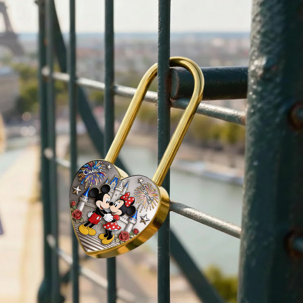 Personalized Heart-Shaped Padlock Custom Name Anniversary Keepsake Heart Padlock GradoCreations