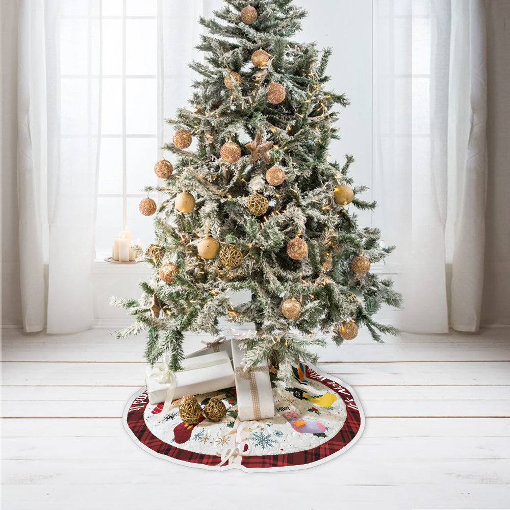 Personalized Christmas Tree Skirt with Custom Names - Holiday Decor Tree Skirt GradoCreations