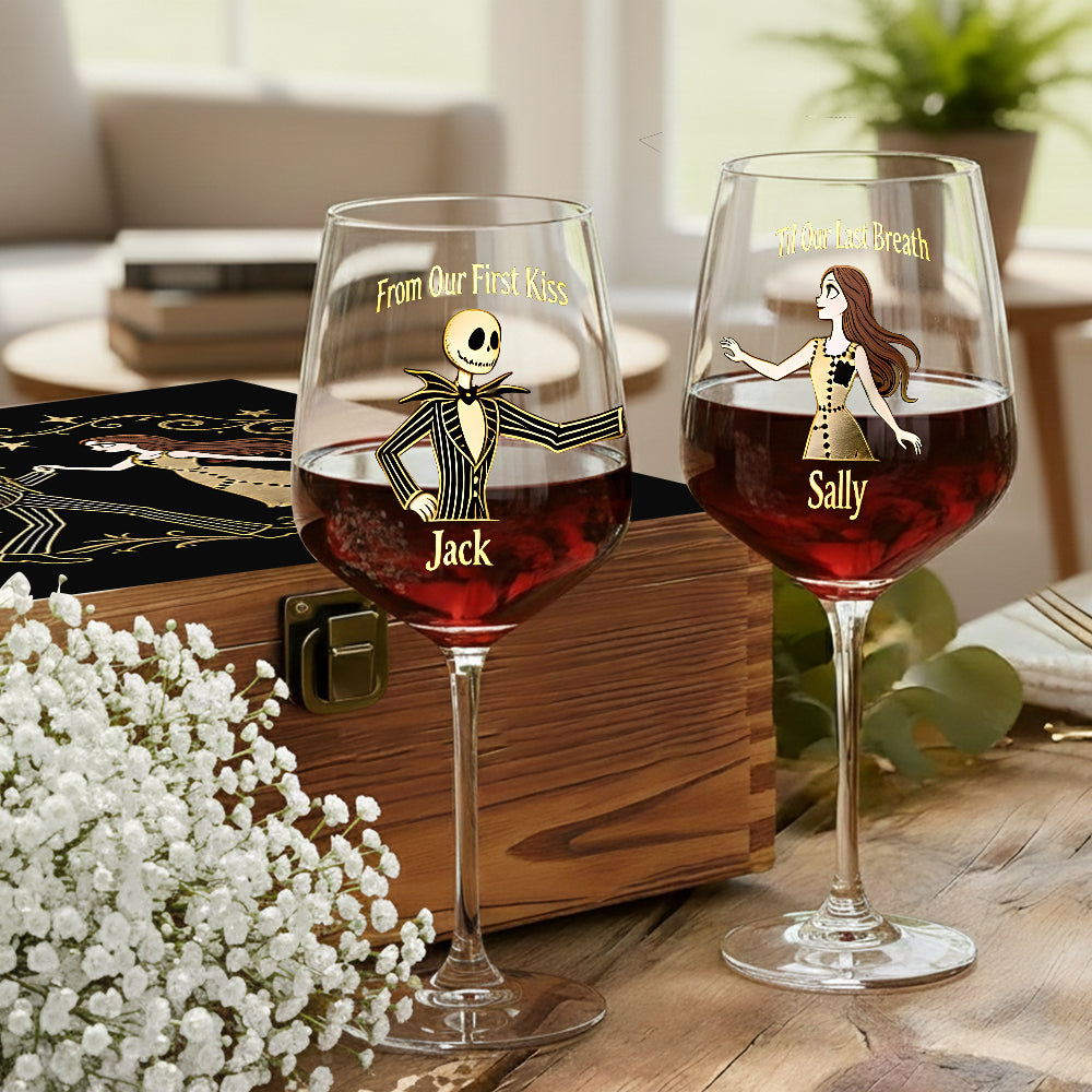 Personalized Wine Glasses Set with Wooden Box for Couples Wine Glasses Set With Wooden Box GradoCreations
