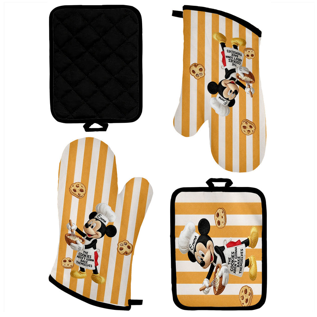 Personalized Mickey Mouse Oven Mitts & Pot Holder Set for Kids Oven Mitts & Pot Holder set GradoCreations