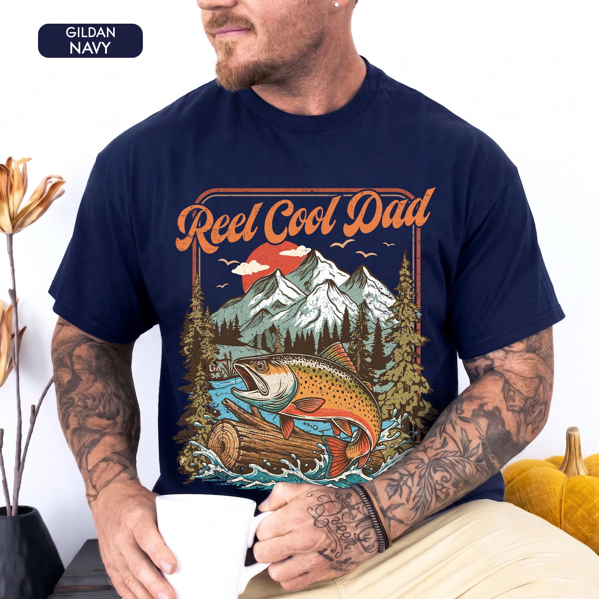 Personalized Fishing Dad Comfort Shirt Gift for Father's Day Comfort Shirt FIX GradoCreations