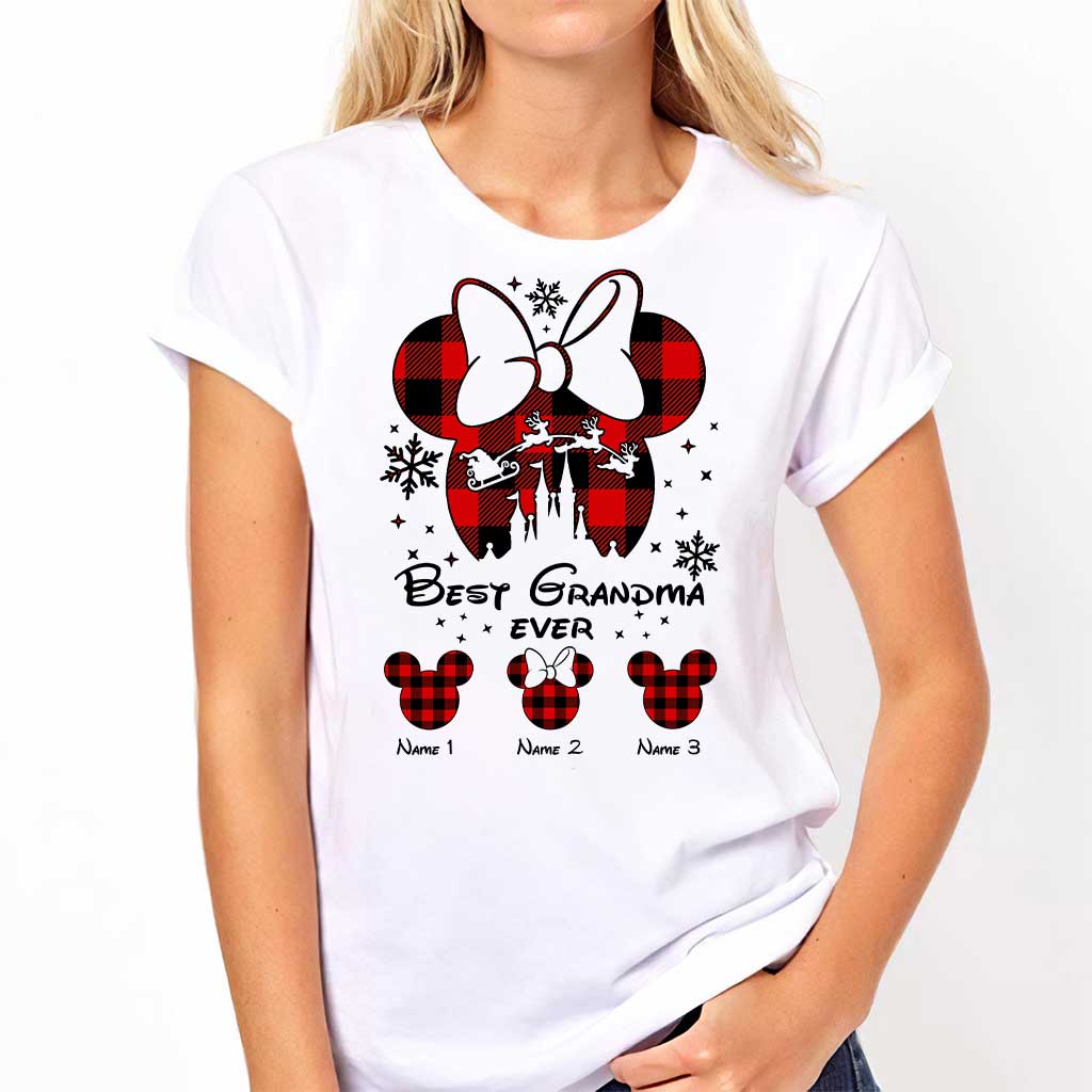 Personalized Christmas T-shirt & Hoodie Gift for Grandma T-shirt & Hoodie GradoCreations