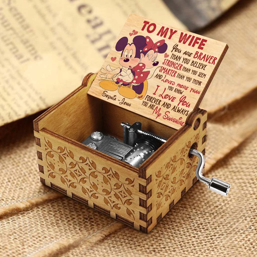 Personalized Hand Crank Music Box Unique Couple Gift for Wife Hand Crank Music Box GradoCreations