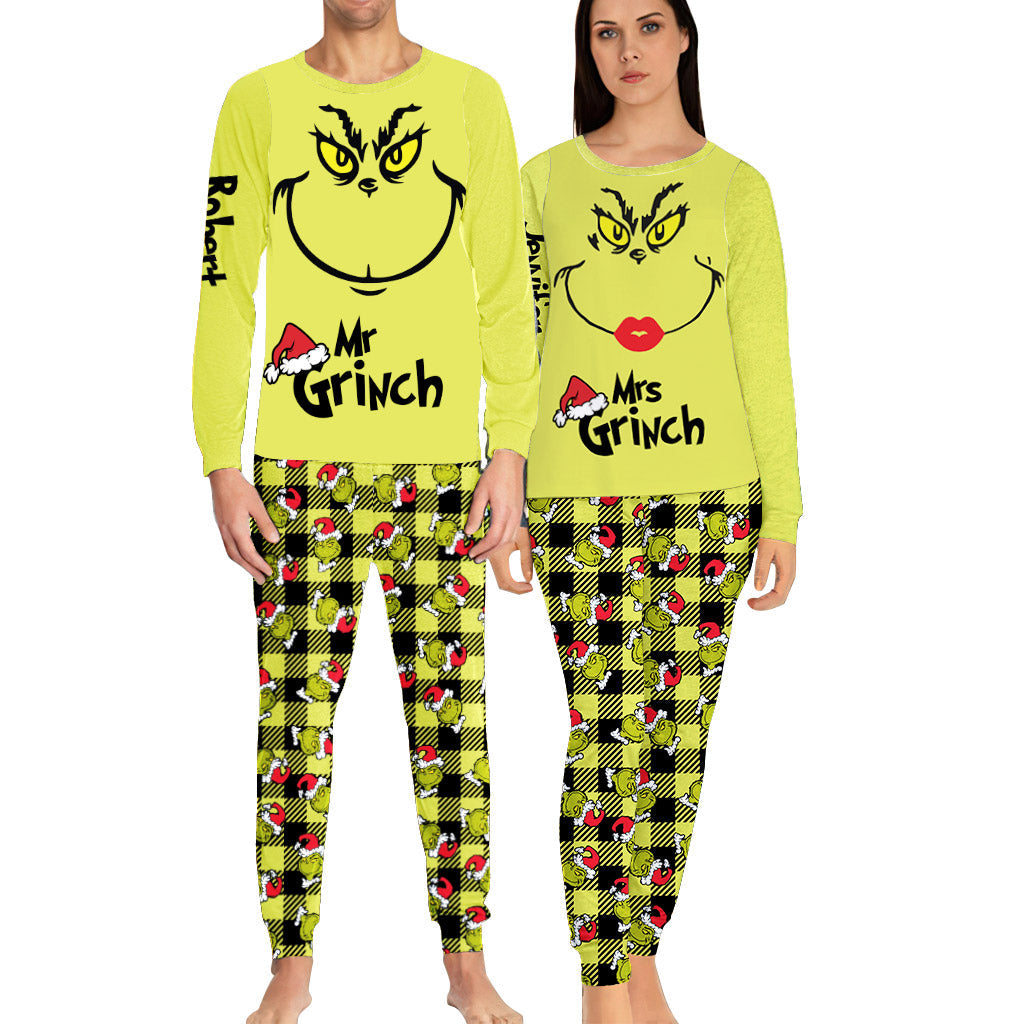Personalized Grinch Couple Pajamas Set for Christmas | Custom Name Pajamas Set GradoCreations