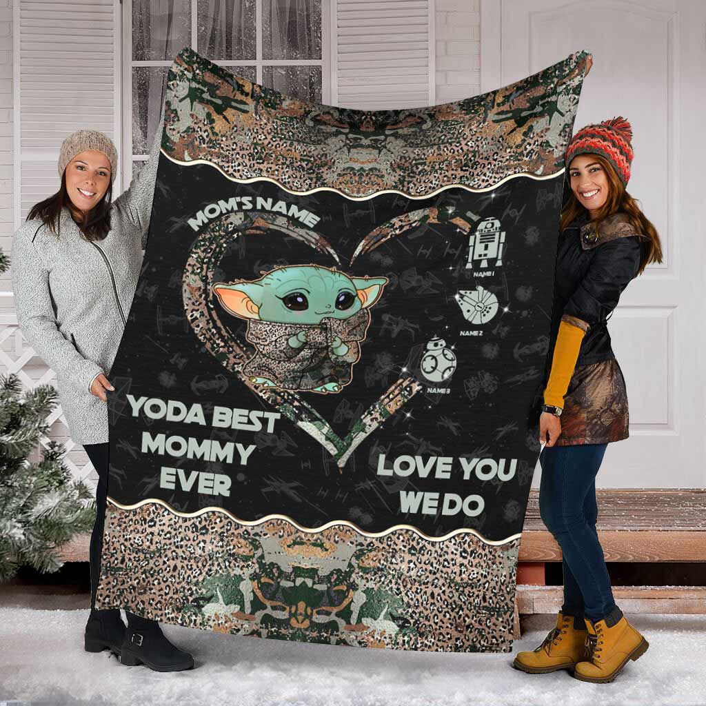 Personalized Yoda Best Mommy Blanket Unique Gift for Mom Blanket GradoCreations