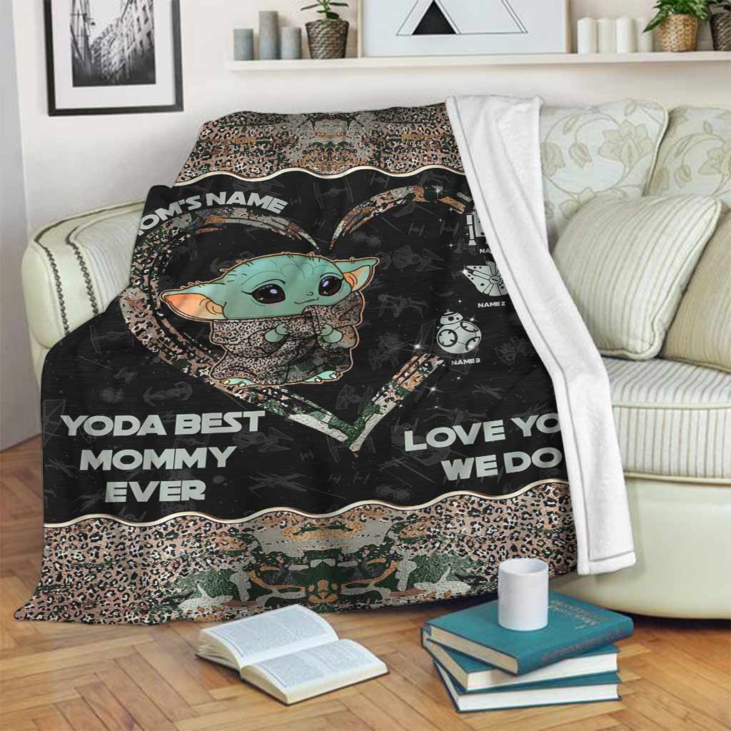 Personalized Yoda Best Mommy Blanket Unique Gift for Mom Blanket GradoCreations