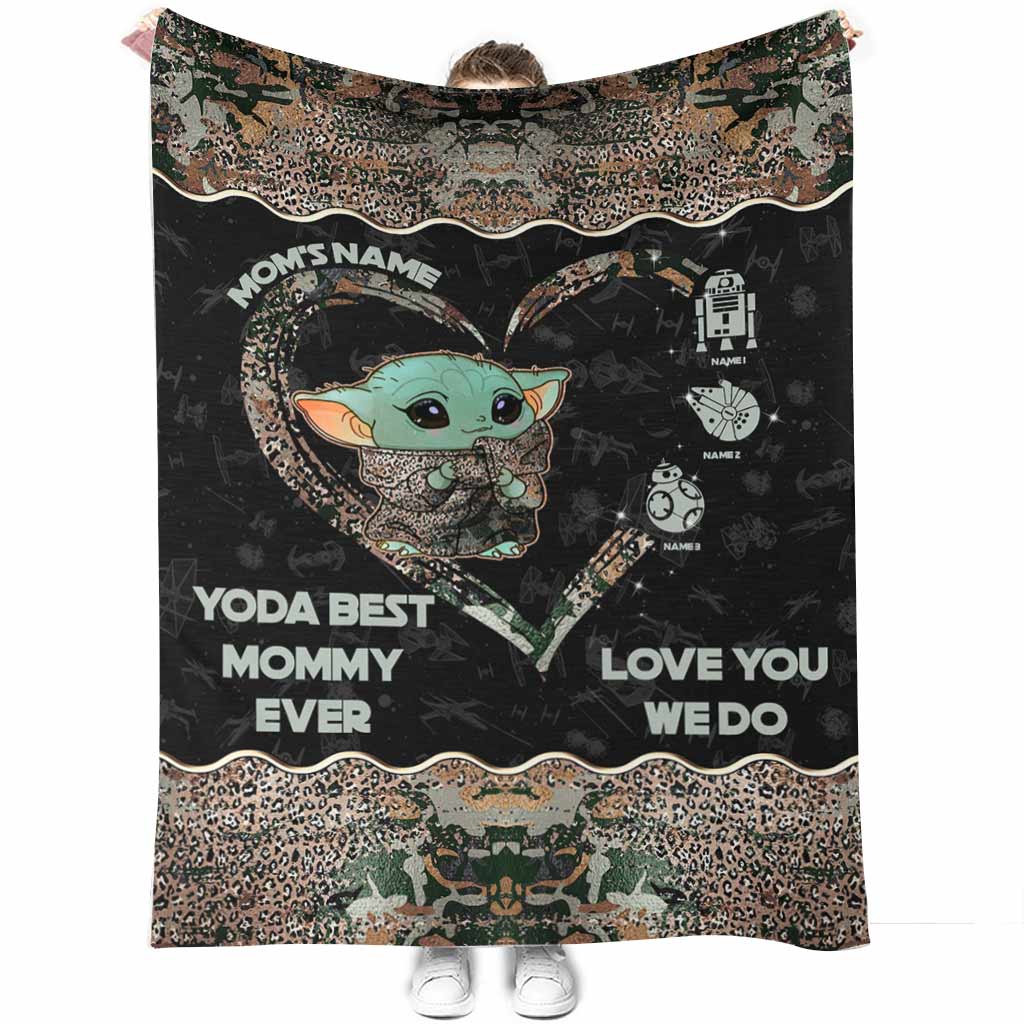 Personalized Yoda Best Mommy Blanket Unique Gift for Mom Blanket GradoCreations