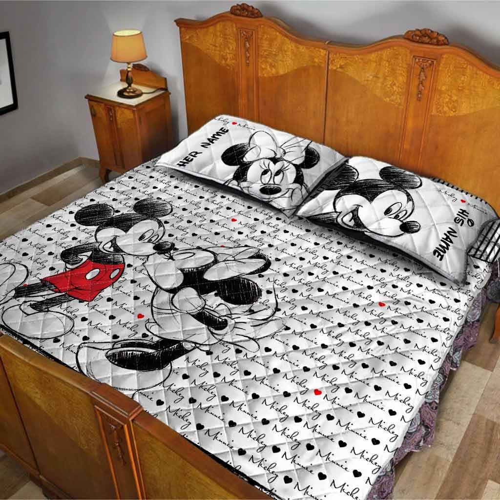 Personalized Mouse Quilt Set for Couples - Wedding Gift Idea Quilt Set GradoCreations