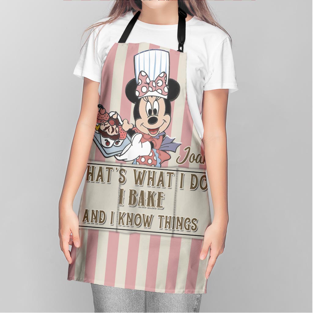 Personalized Baking Apron with Custom Name, Fun Gift for Mom, Christmas Occasion Apron GradoCreations