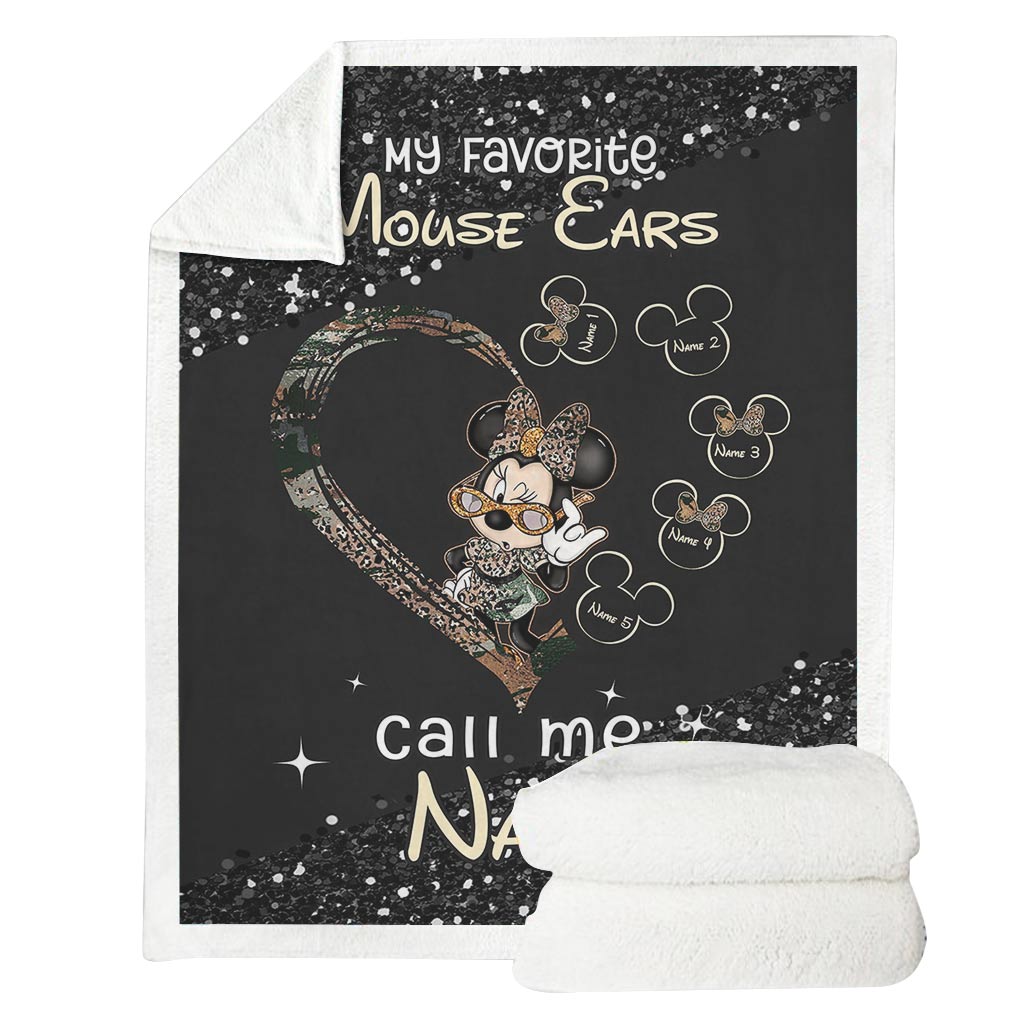 Personalized Nana Blanket with Minnie Mouse Design - Custom Gift for Grandma Blanket GradoCreations