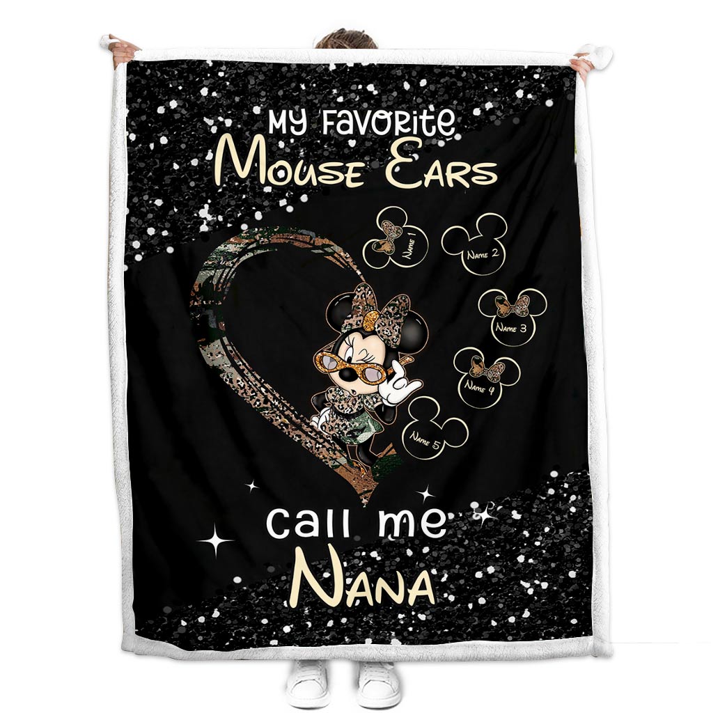 Personalized Nana Blanket with Minnie Mouse Design - Custom Gift for Grandma Blanket GradoCreations