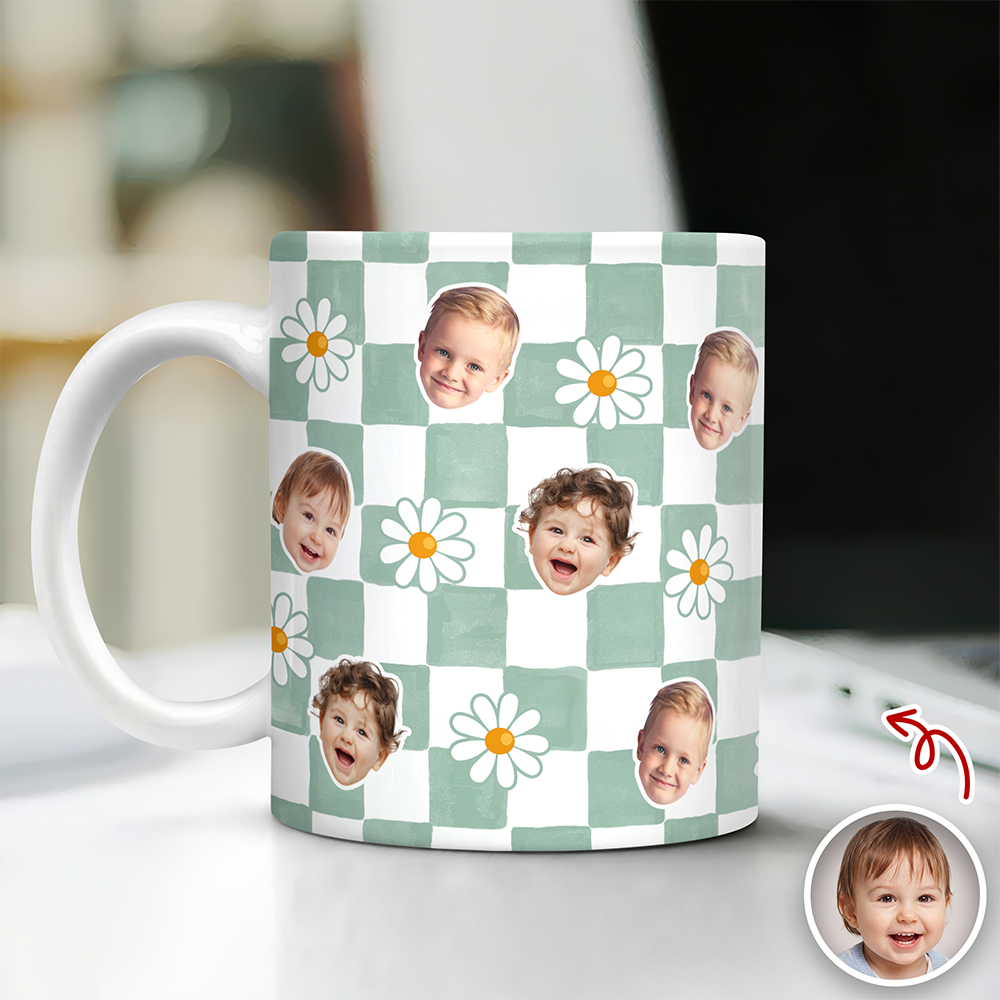Personalized Baby Face Daisy Checkered Mug Gift for Mom & Dad HN590 - edge to edge mug GradoCreations