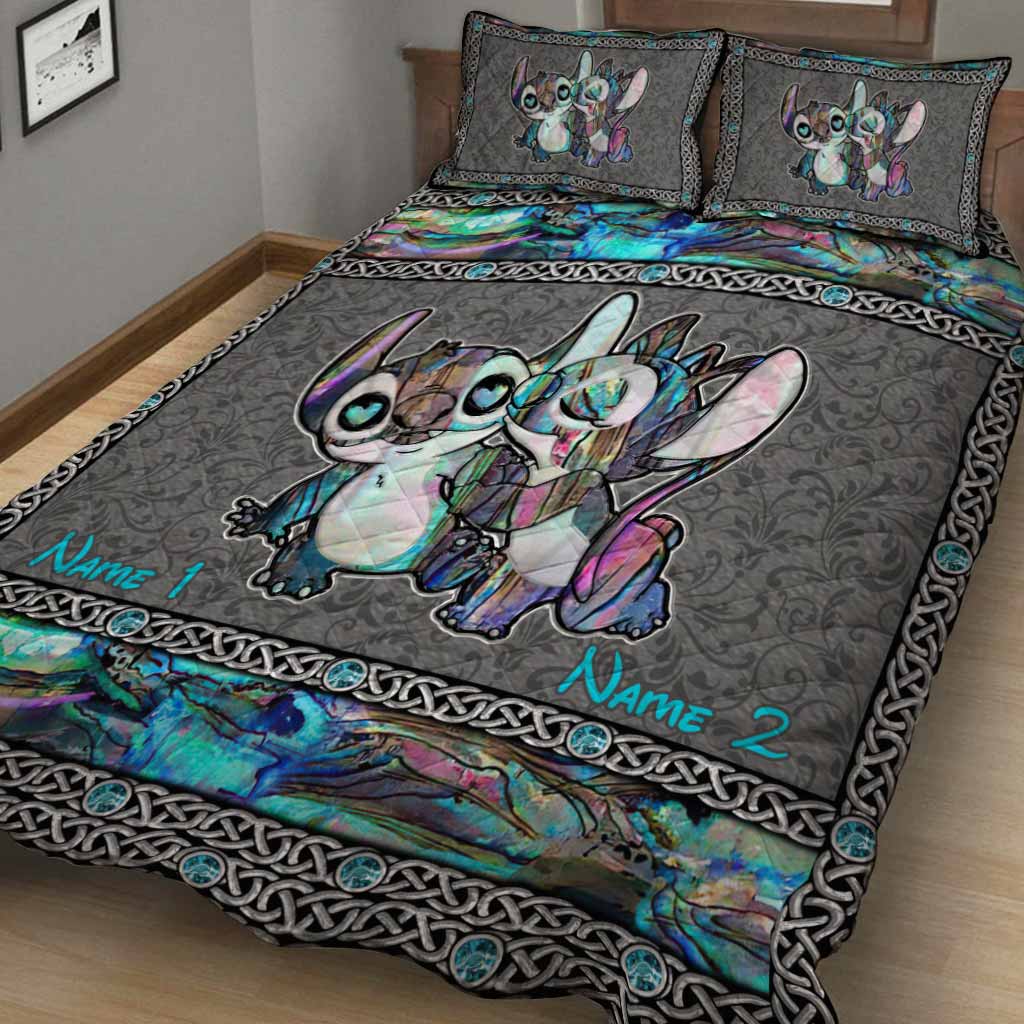 Personalized Cartoon Character Quilt Set Custom Names Couple Gift Quilt Set GradoCreations