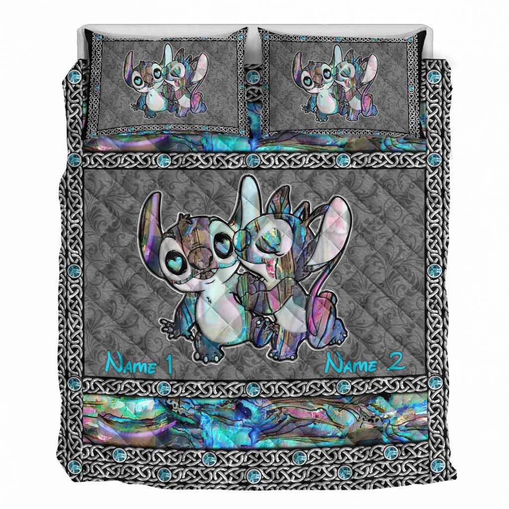 Personalized Cartoon Character Quilt Set Custom Names Couple Gift Quilt Set GradoCreations