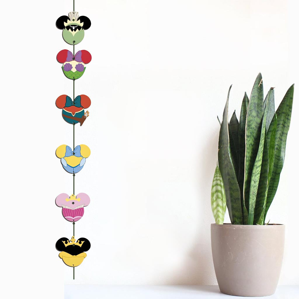 Personalized 6-Piece Mouse Ears Garland for Kids | Holiday Decor Garland GradoCreations