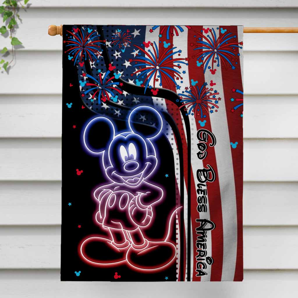 Personalized Independence Day Mouse House Flag Gift for Family House Flag GradoCreations