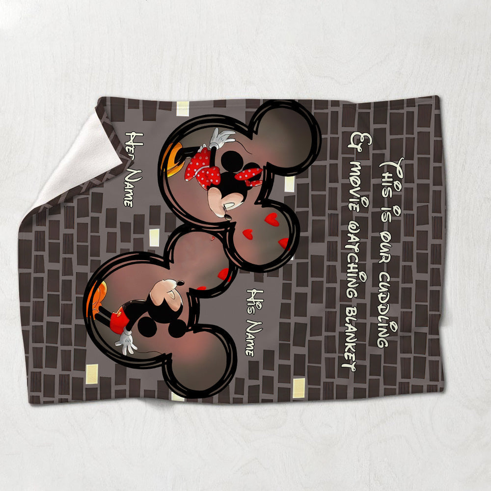 Personalized Cuddling Blanket for Couples - Custom Name Love Gift Blanket GradoCreations