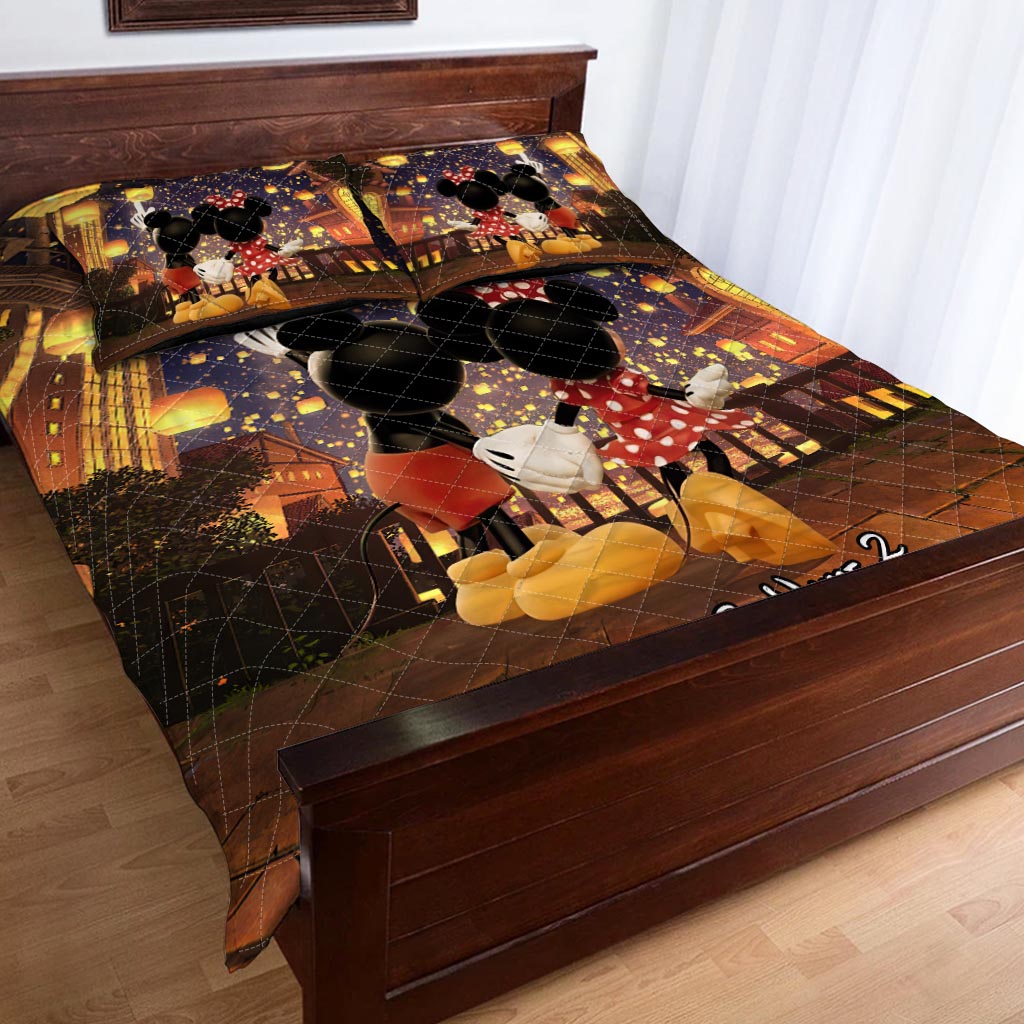 Personalized Couple Quilt Set with Mickey & Minnie Design Gift Quilt Set GradoCreations