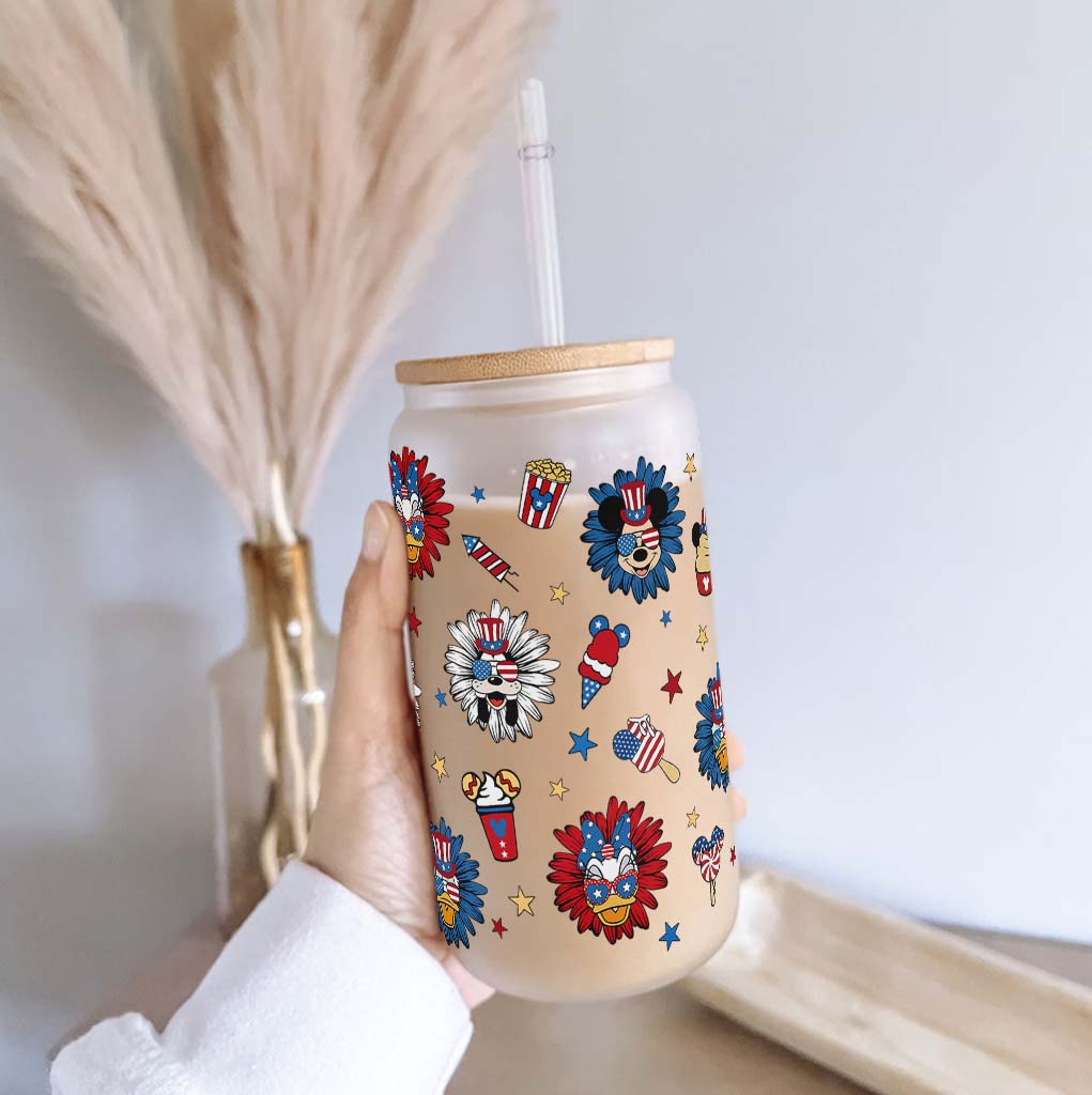Personalized 16oz Glass Can with Straw & Lid for Mom Can Glass GradoCreations
