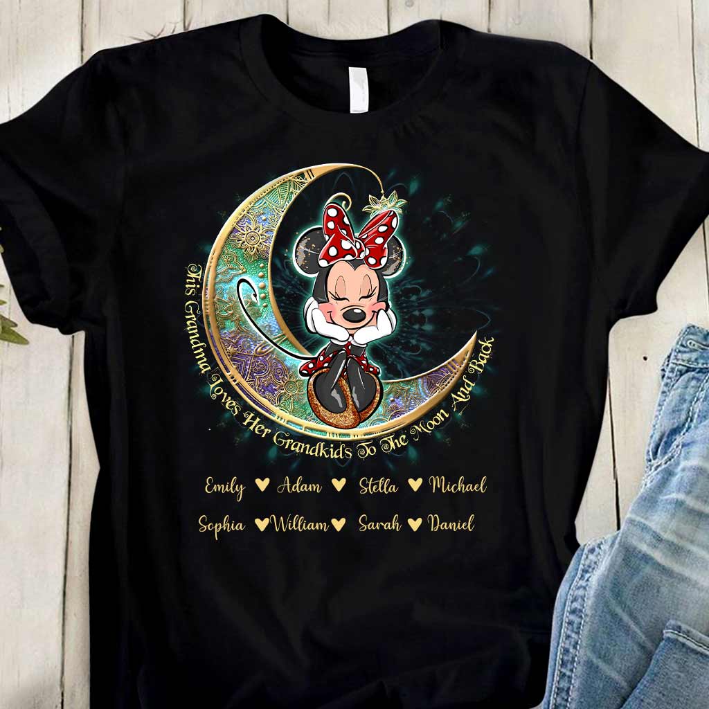 Personalized Grandma Mouse T-shirt & Hoodie Gift for Grandkids T-shirt & Hoodie GradoCreations