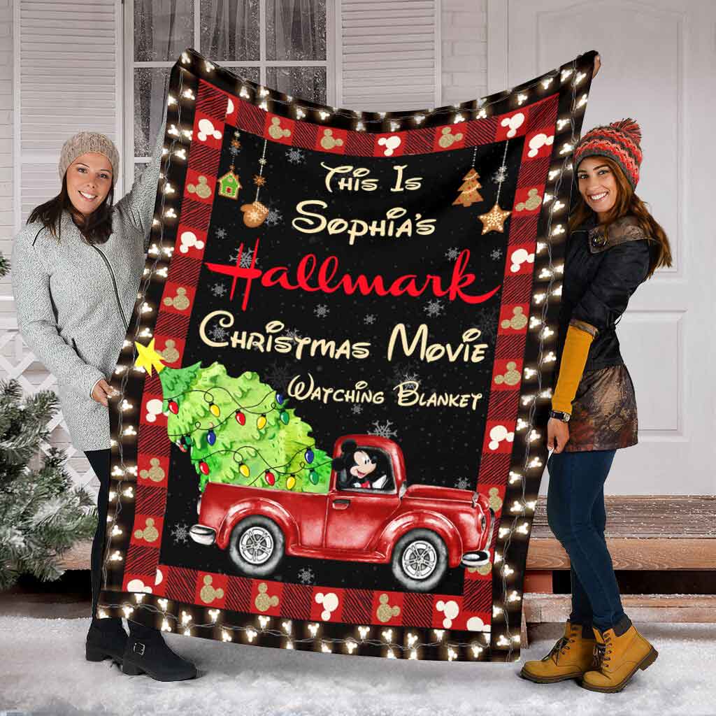 Personalized Christmas Movie Watching Blanket Gift for Mom Blanket GradoCreations