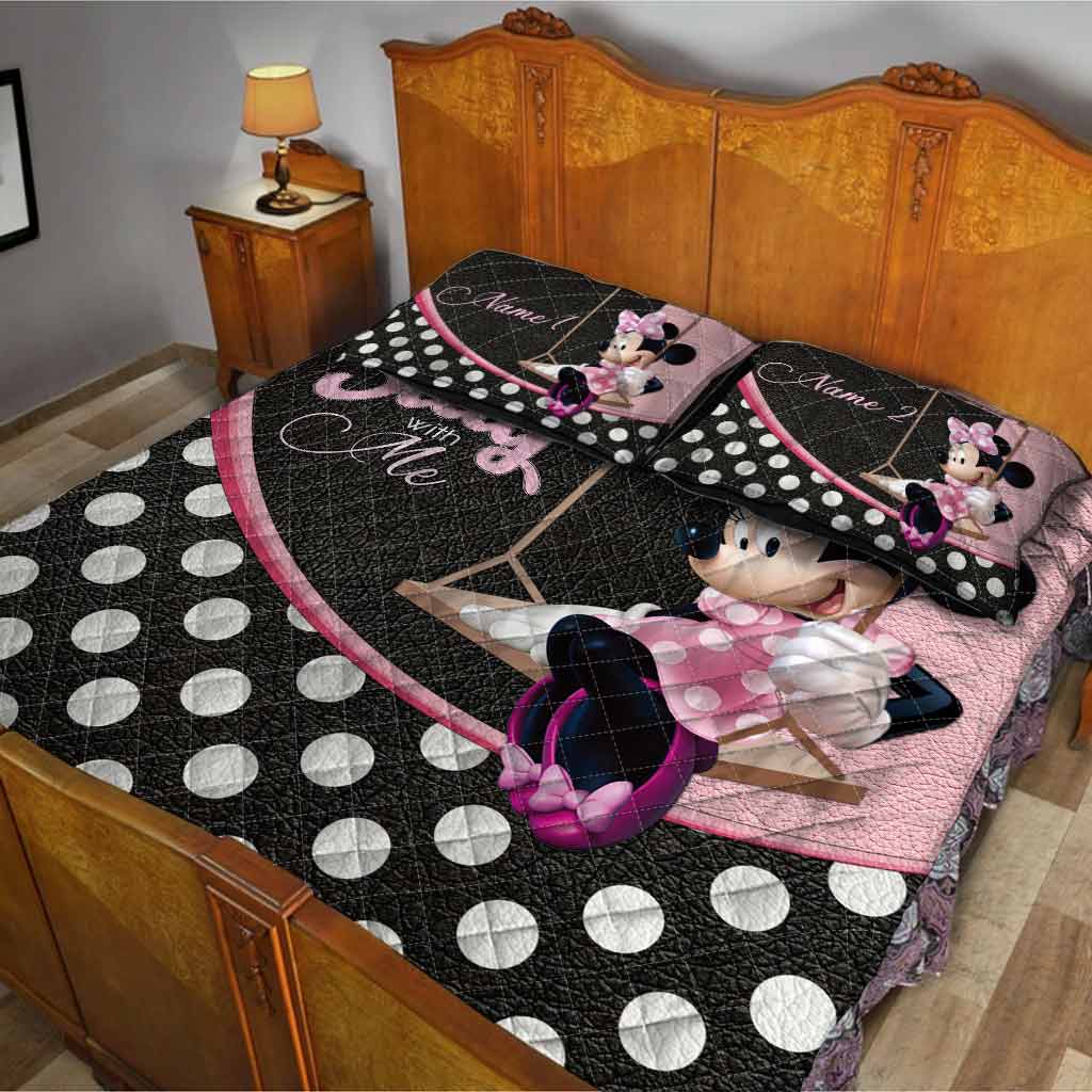 Personalized Minnie Mouse Quilt Set with Names for Kids Quilt Set GradoCreations
