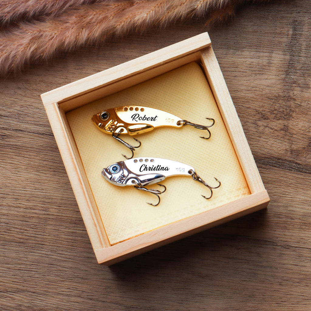 Personalized Engraved Fishing Lure Gift for Dad - Custom Name HN590 - Engraved Fishing Lure FIX GradoCreations