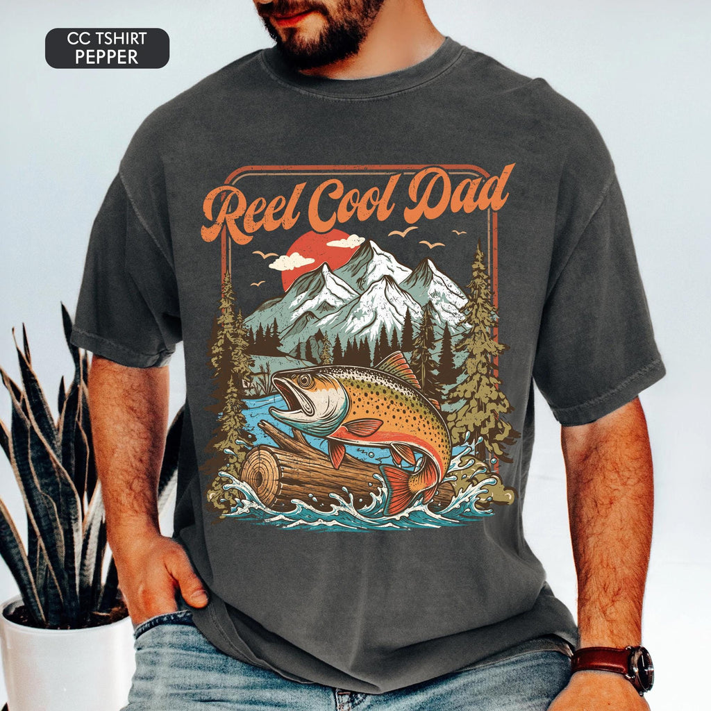 Personalized Fishing Dad Comfort Shirt Gift for Father's Day Comfort Shirt FIX GradoCreations