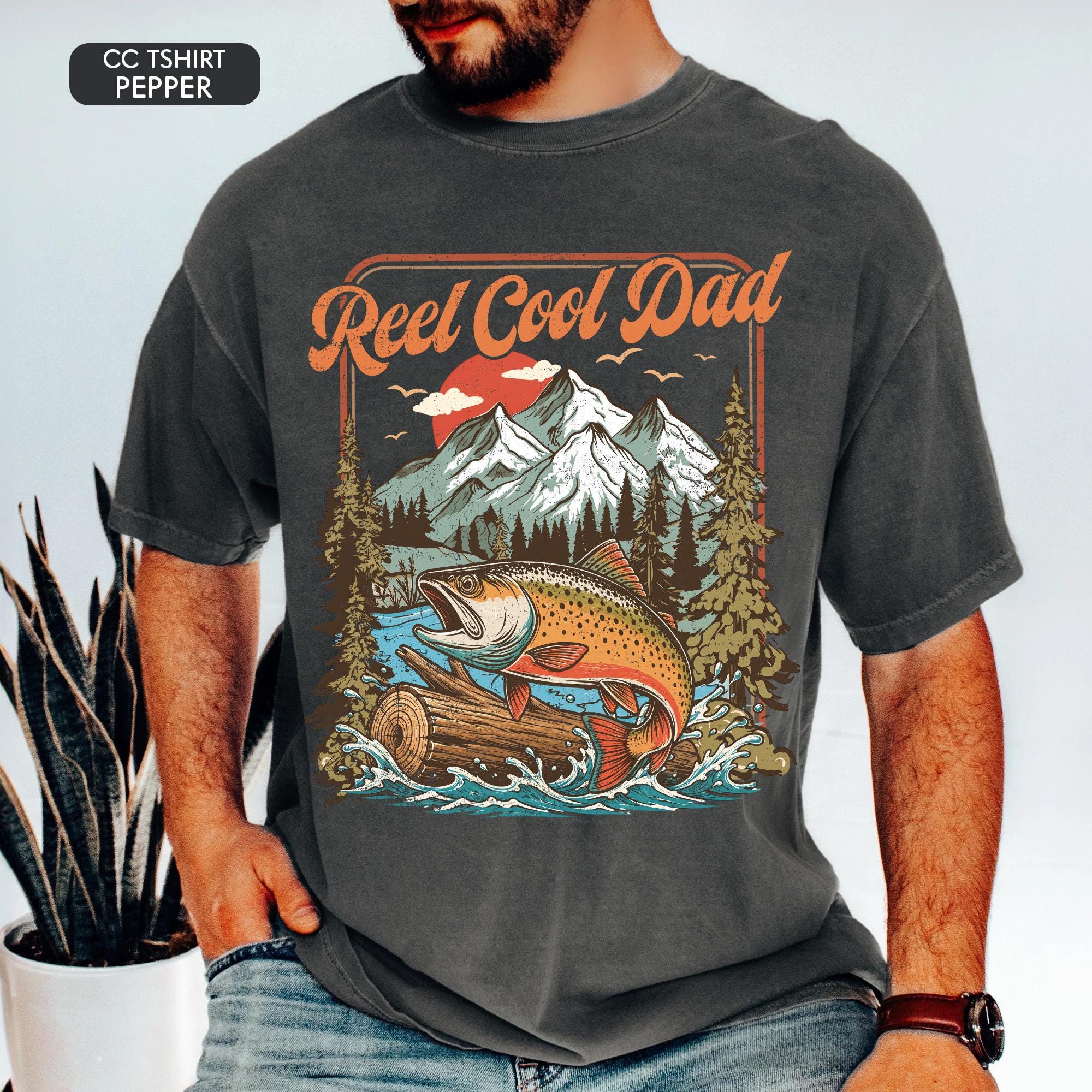Personalized Fishing Dad Comfort Shirt Gift for Father's Day Comfort Shirt FIX GradoCreations