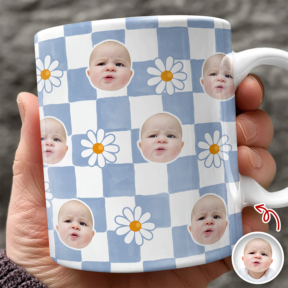 Personalized Baby Face Daisy Checkered Mug Gift for Mom & Dad HN590 - edge to edge mug GradoCreations