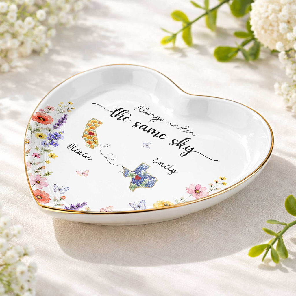 Personalized Heart-Shaped Jewelry Dish Custom Name Gift for Mom Heart Jewelry Dish GradoCreations