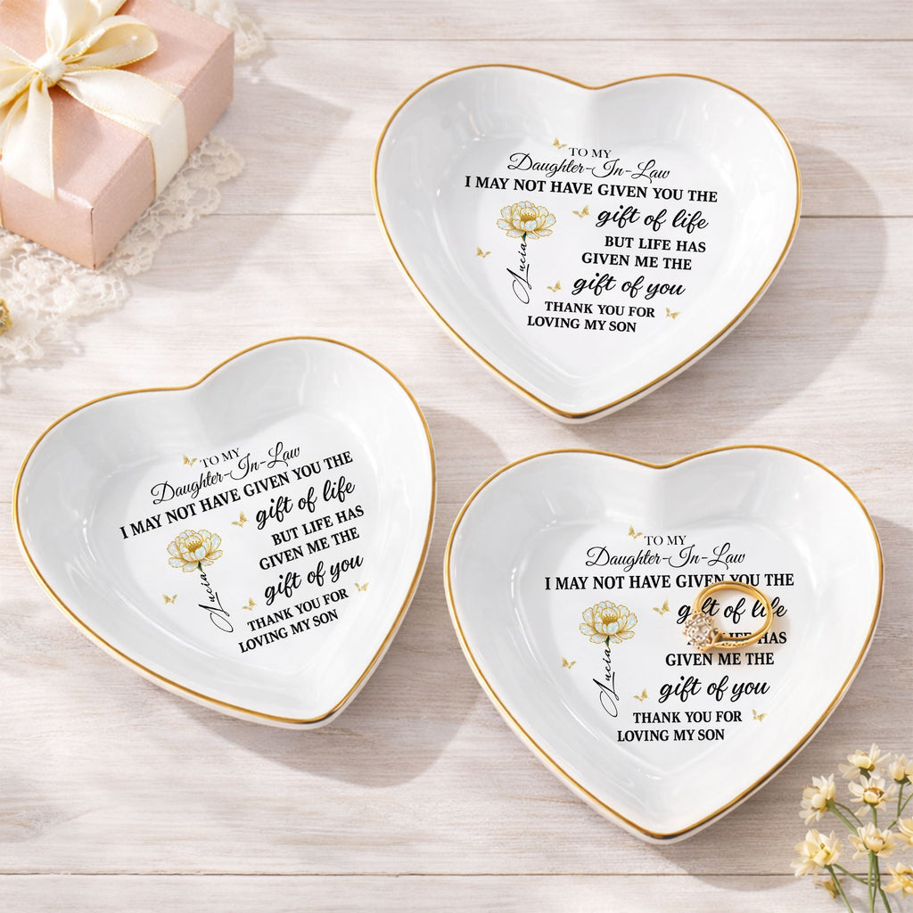 Personalized Heart-Shaped Jewelry Dish Custom Name Gift for Daughter-in-Law Heart Jewelry Dish GradoCreations