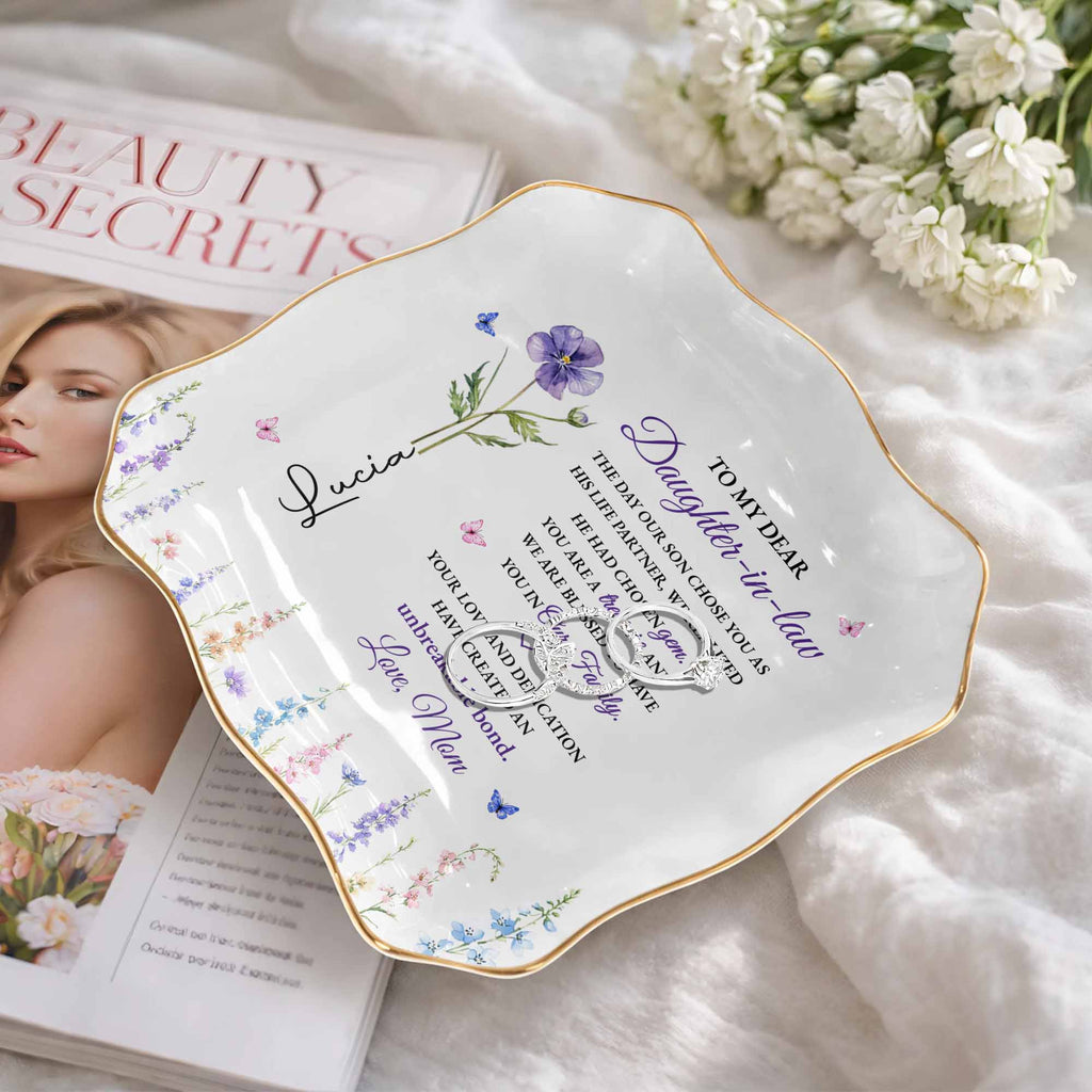 Personalized Lace Jewelry Dish Custom Name Gift for Daughter-in-Law Lace Square Jewelry Dish GradoCreations